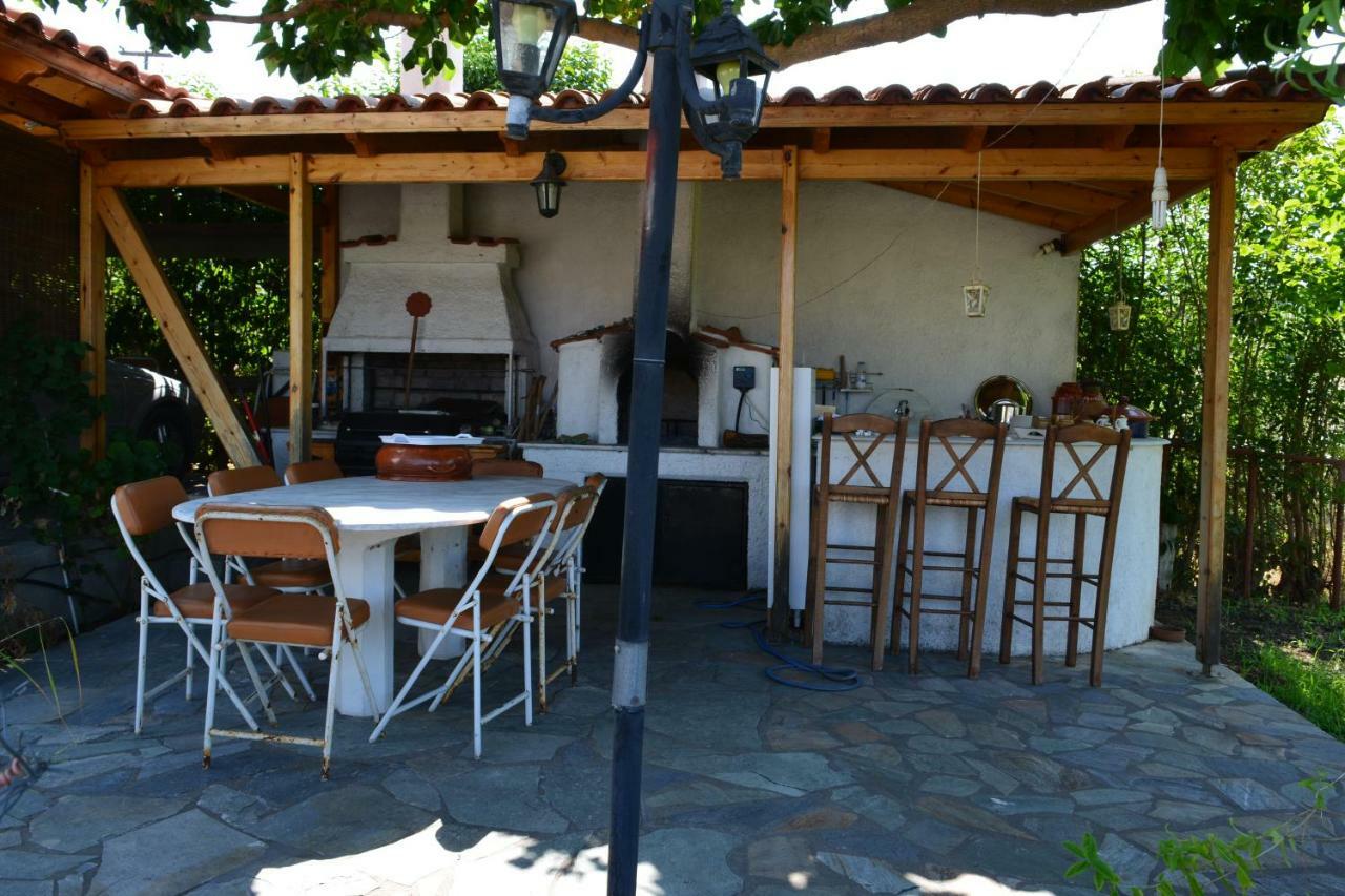 Eleni'S Village Relaxation Home Эдипсос Экстерьер фото